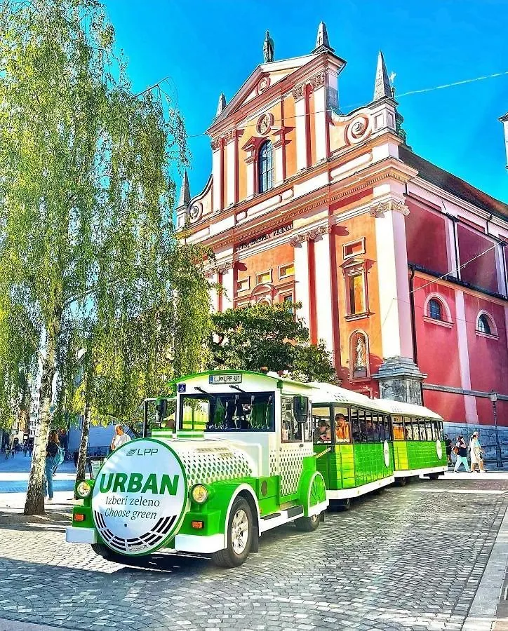 Ljubljana Center Budget Apartment